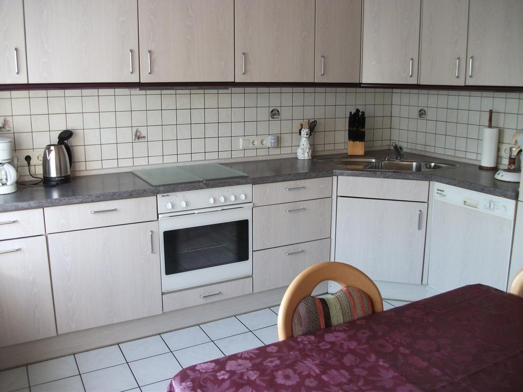Ferienwohnung Am Bach เรส ภายนอก รูปภาพ